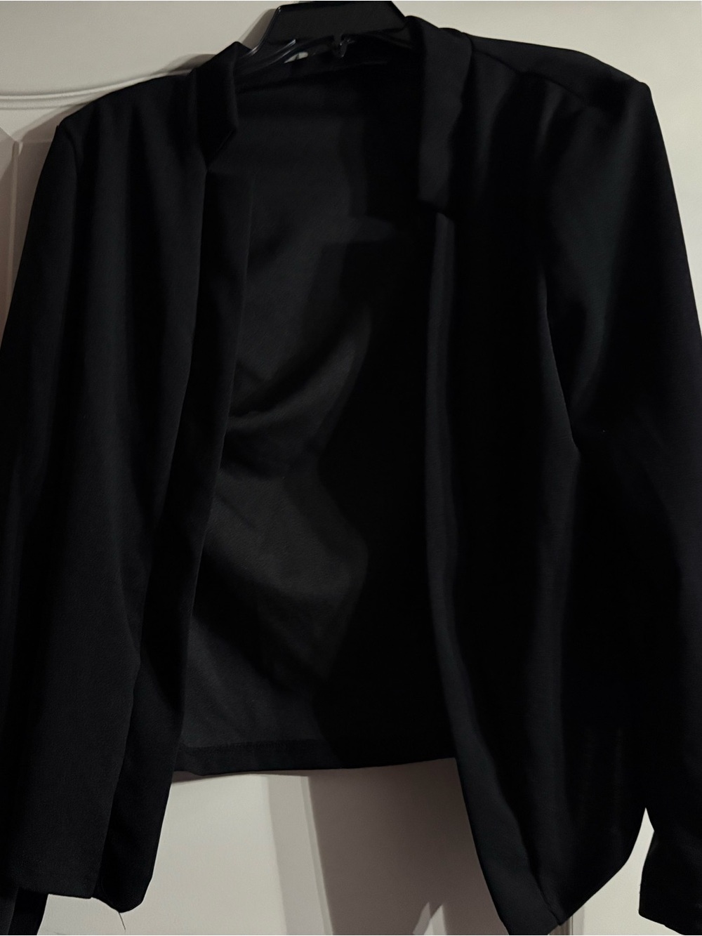 SHEIN Black Open-Front Blazer